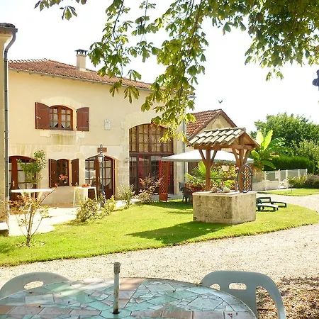 One-bedroom With Sea View 02